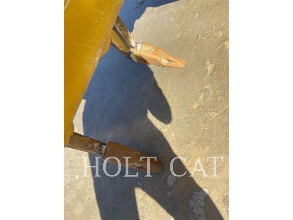 CAT 150 JOY3 Tiehöylät