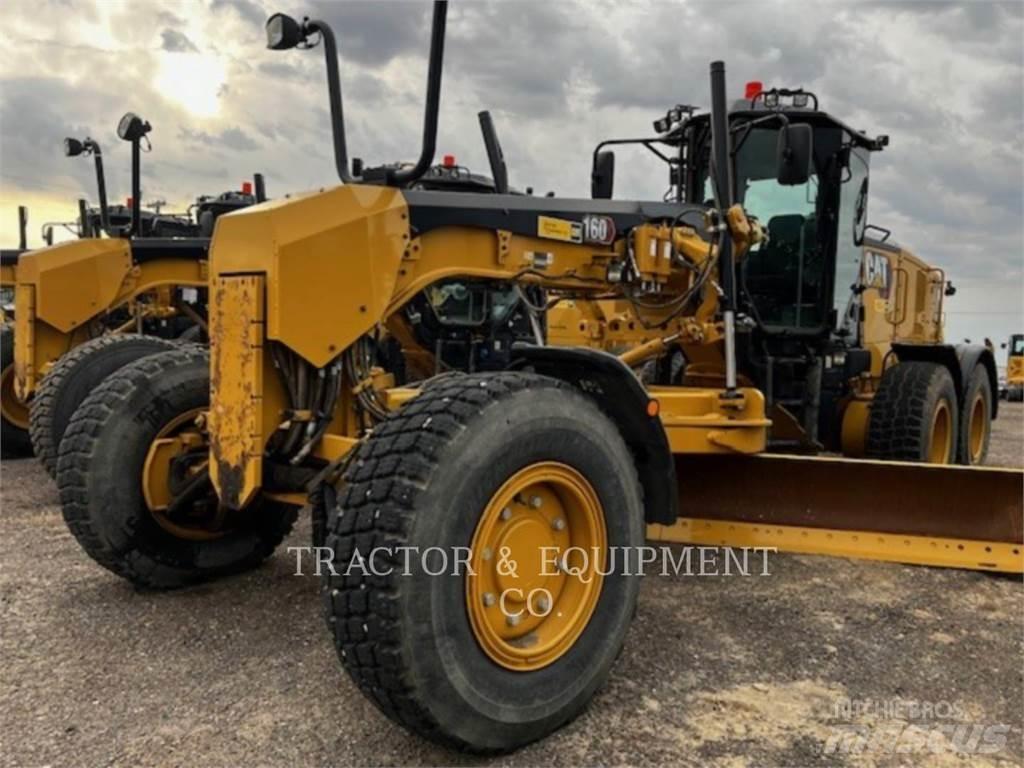 CAT 160 Tiehöylät
