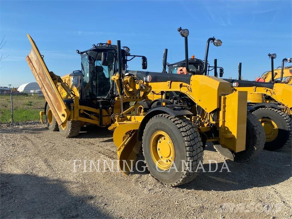 CAT 160-15B Tiehöylät