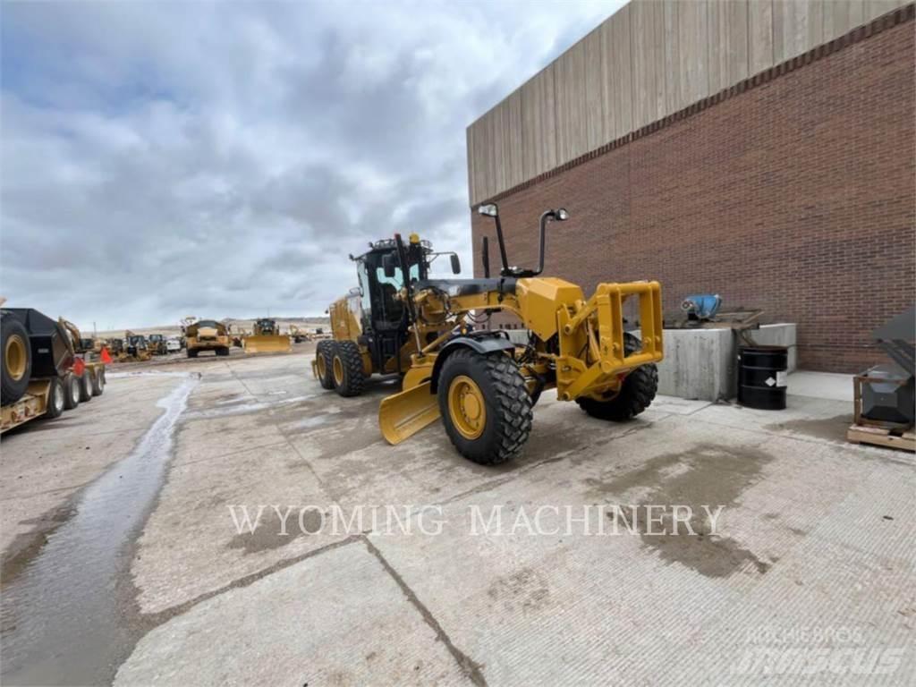 CAT 160 AWD Tiehöylät
