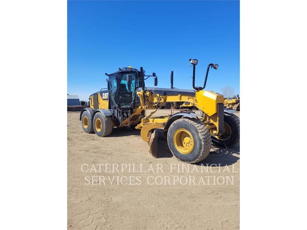 CAT 160M Tiehöylät