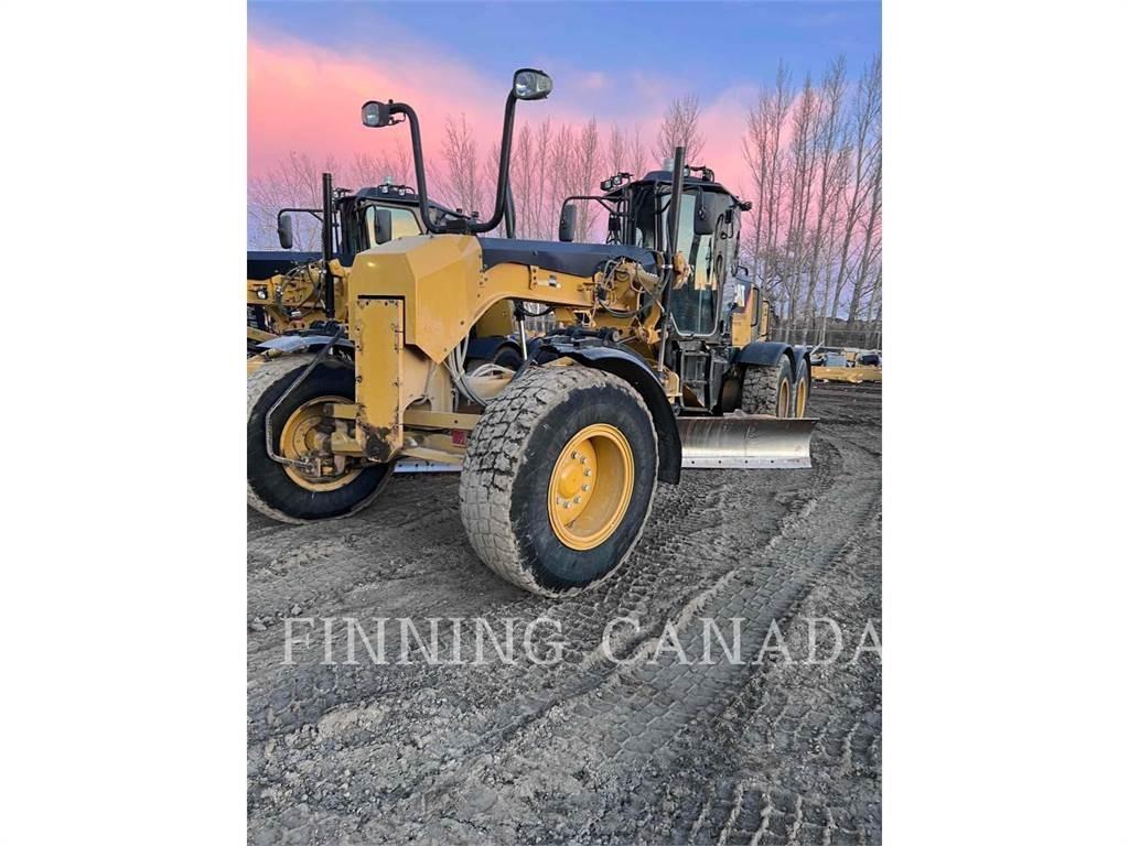 CAT 160M Tiehöylät