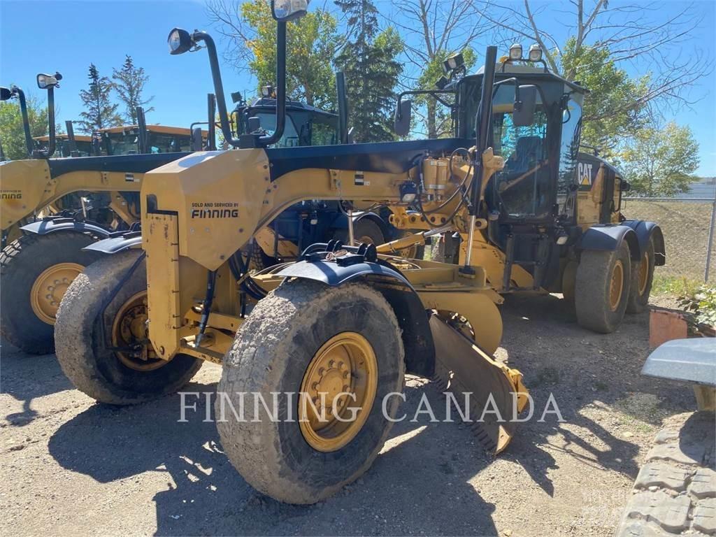CAT 160M Tiehöylät
