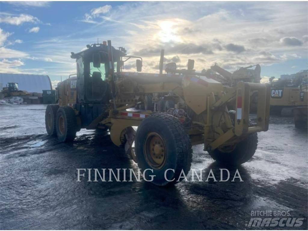 CAT 160M Tiehöylät