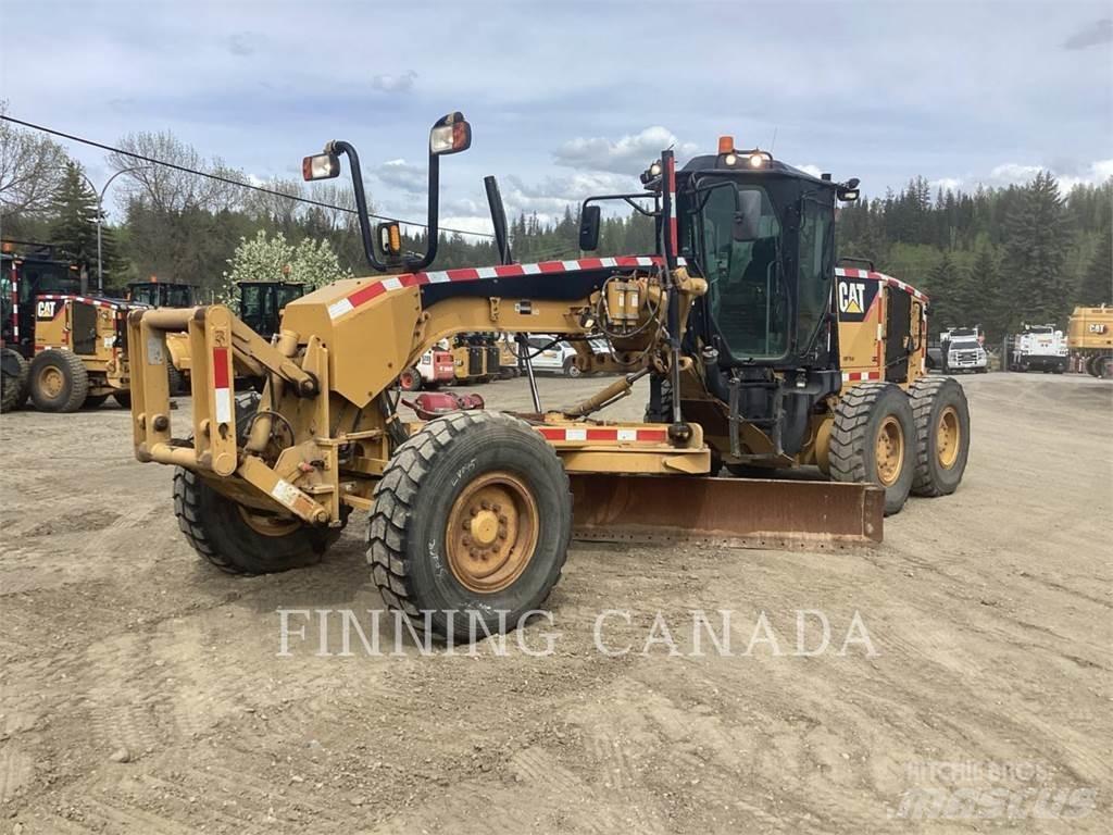 CAT 160M Tiehöylät