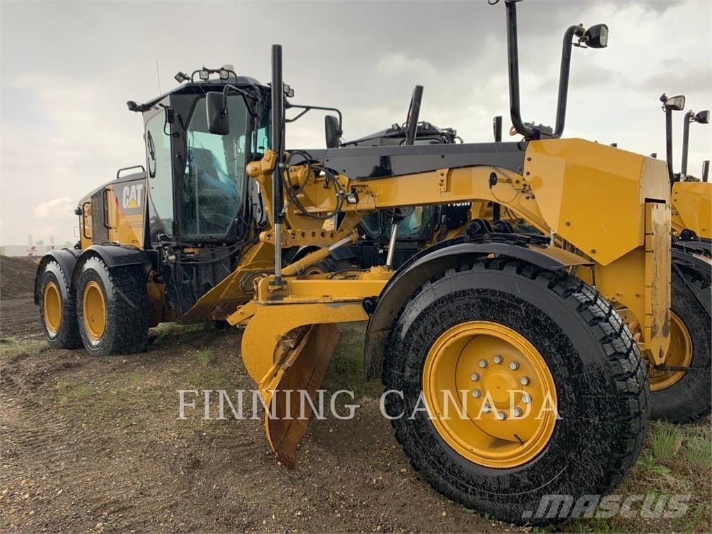CAT 160M Tiehöylät