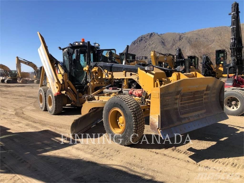 CAT 160M3 Tiehöylät