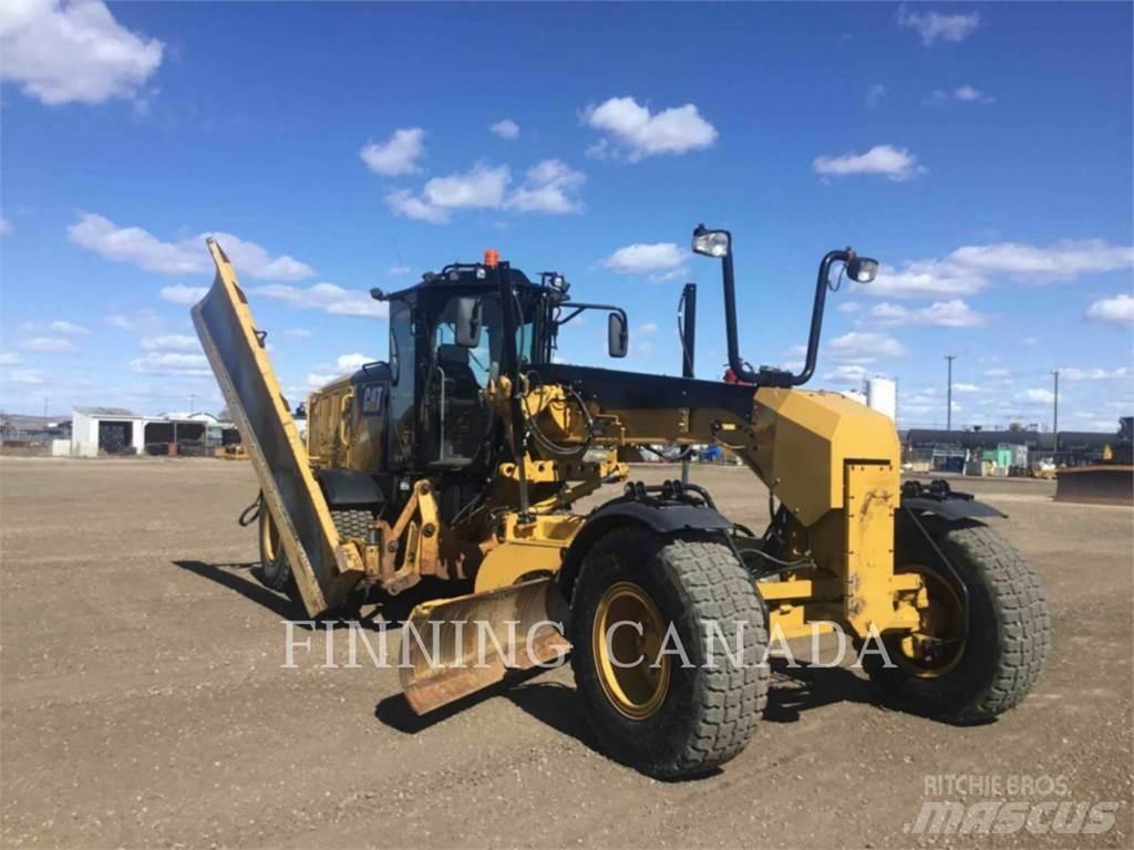 CAT 160M3 Tiehöylät