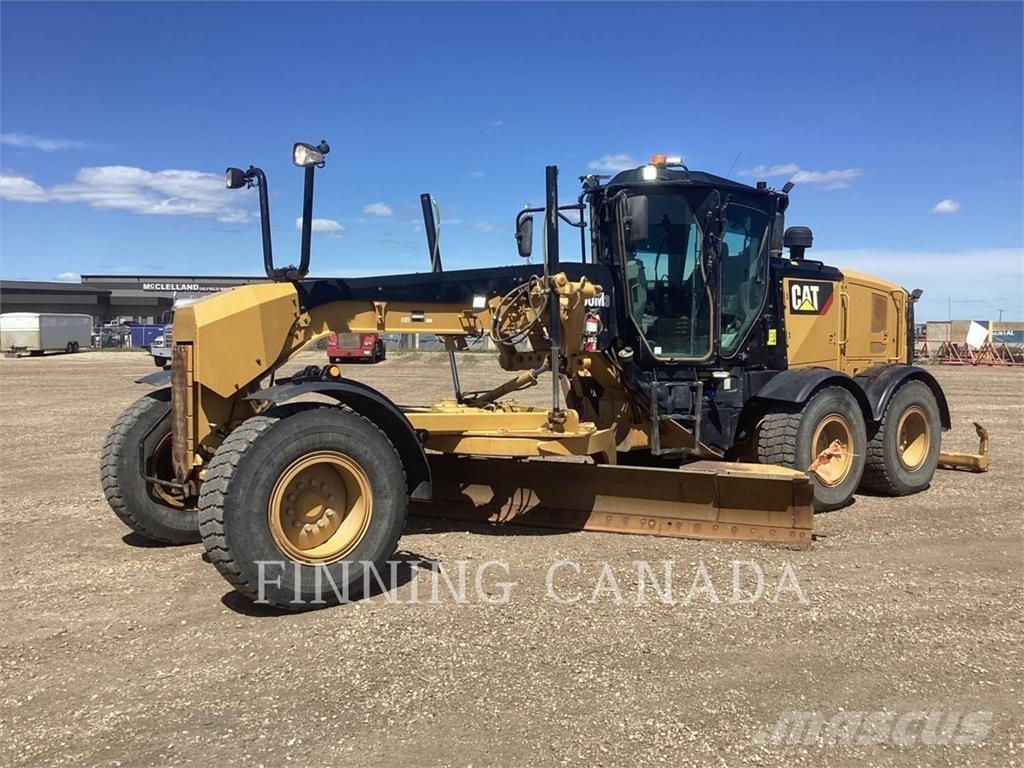 CAT 160M3 Tiehöylät