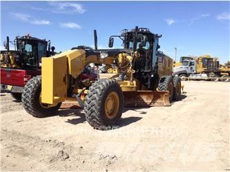 CAT 160M3 AWD Tiehöylät