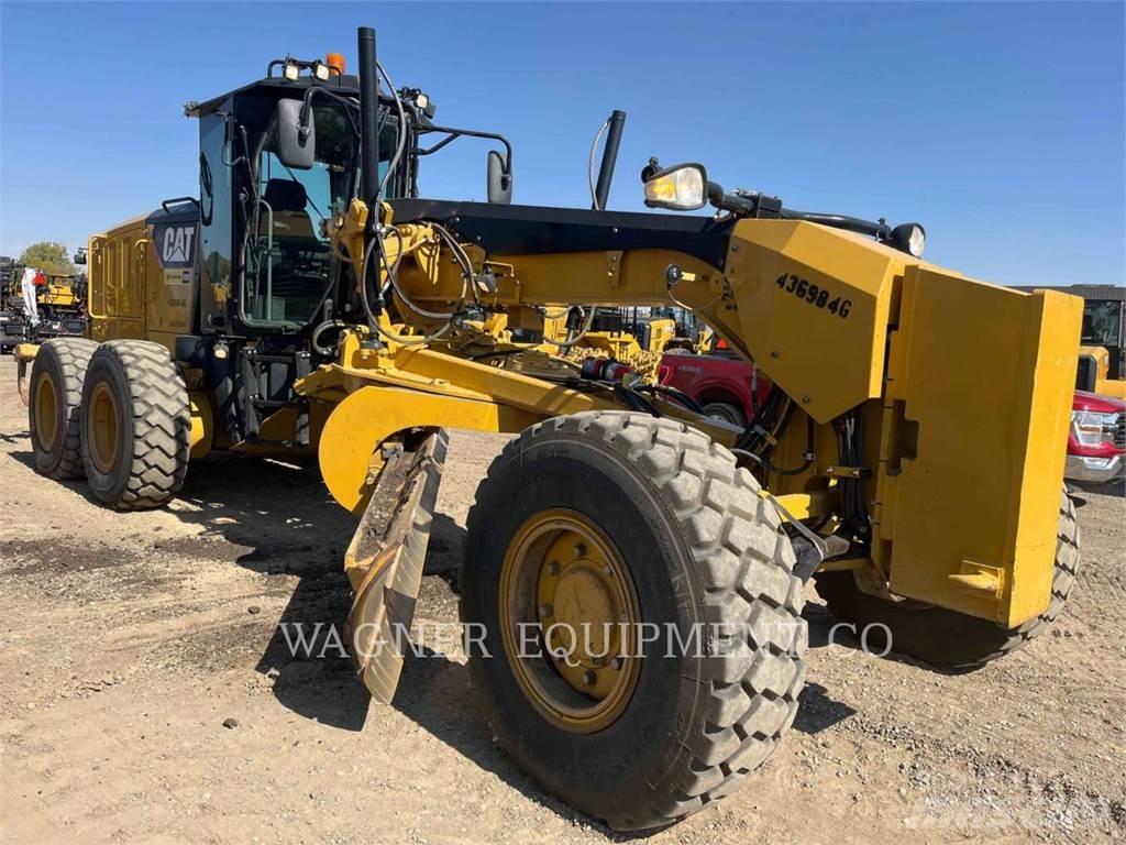 CAT 160M3 AWD Tiehöylät