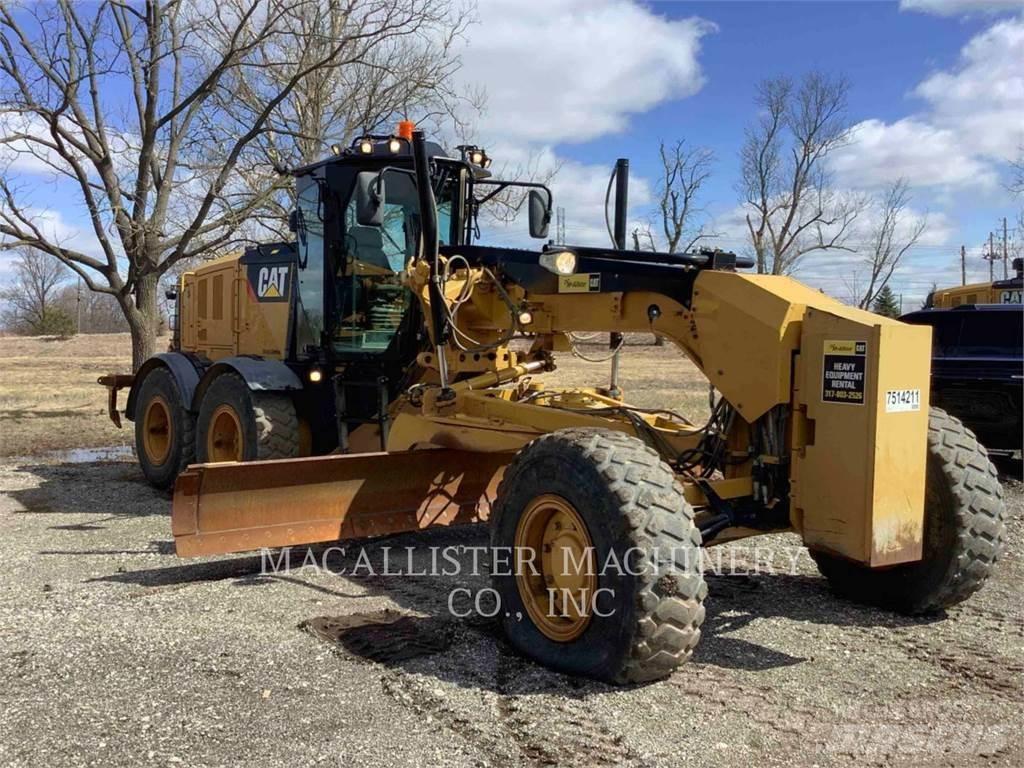 CAT 160M3AWD Tiehöylät