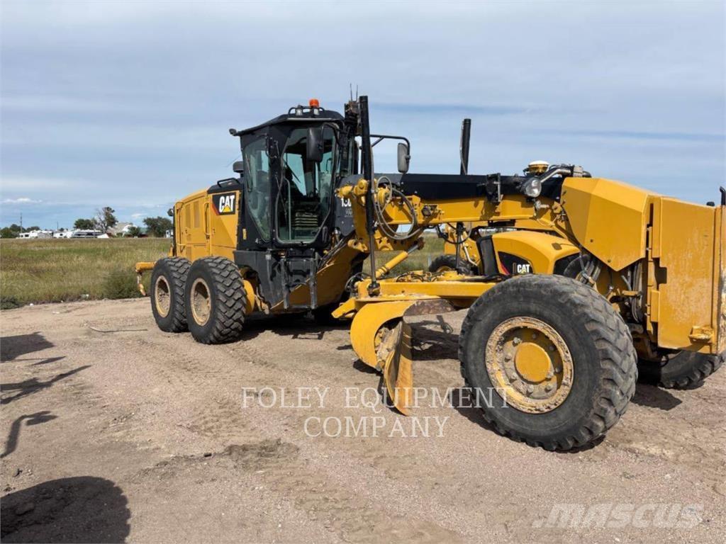 CAT 160M3AWI Tiehöylät