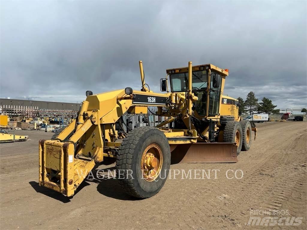 CAT 163H AWD Tiehöylät