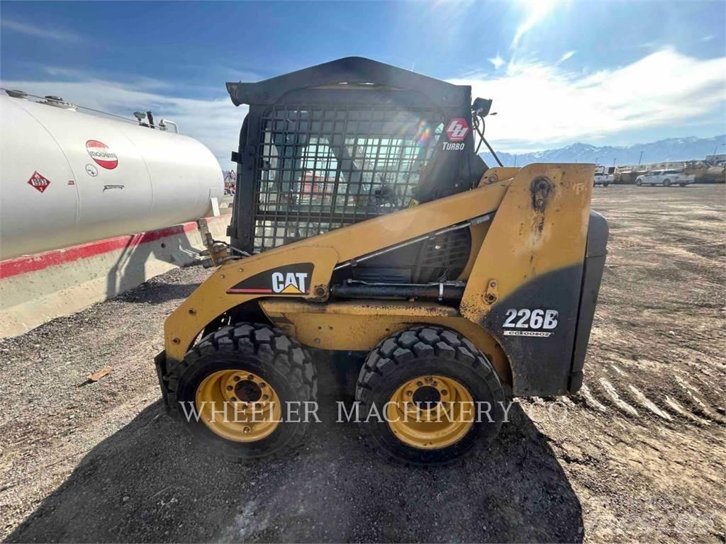 CAT 226B MA11 Liukuohjatut kuormaajat