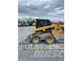 CAT 226D Liukuohjatut kuormaajat