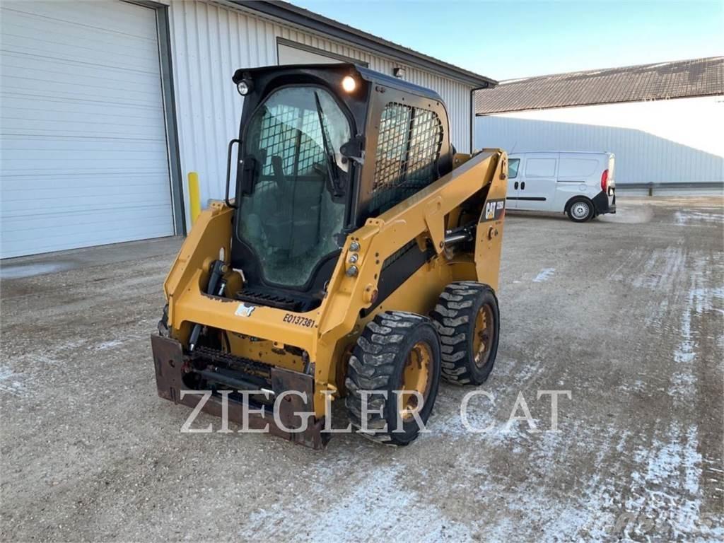 CAT 226D Liukuohjatut kuormaajat