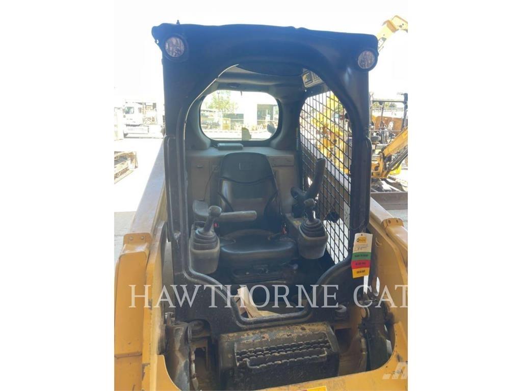 CAT 226D Liukuohjatut kuormaajat