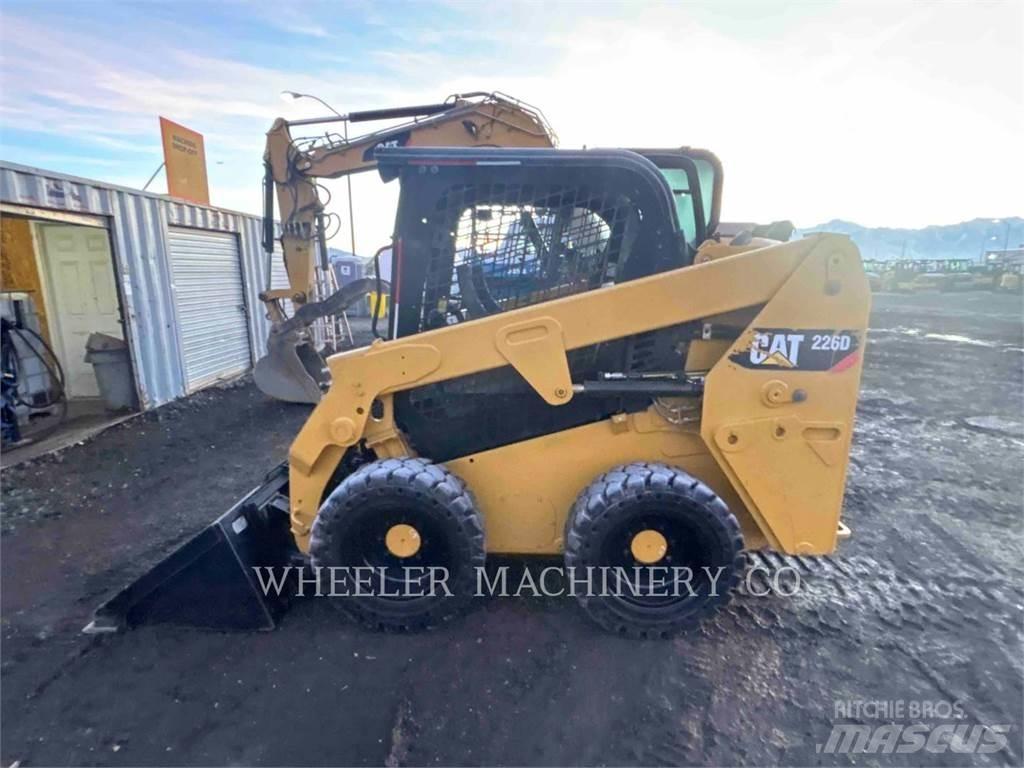 CAT 226D C1-H2 Liukuohjatut kuormaajat