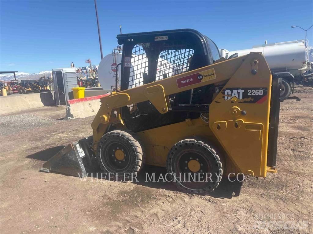 CAT 226D C1-H2 Liukuohjatut kuormaajat
