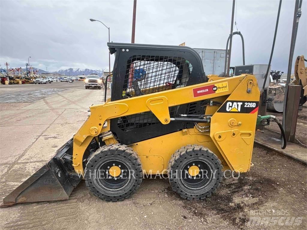 CAT 226D C1-H2 Liukuohjatut kuormaajat