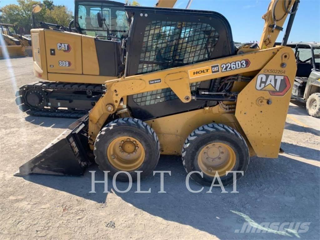 CAT 226D CAB Liukuohjatut kuormaajat
