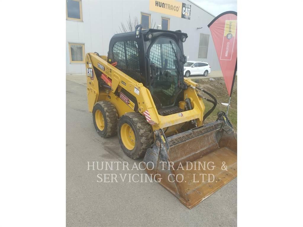 CAT 226D3 Liukuohjatut kuormaajat