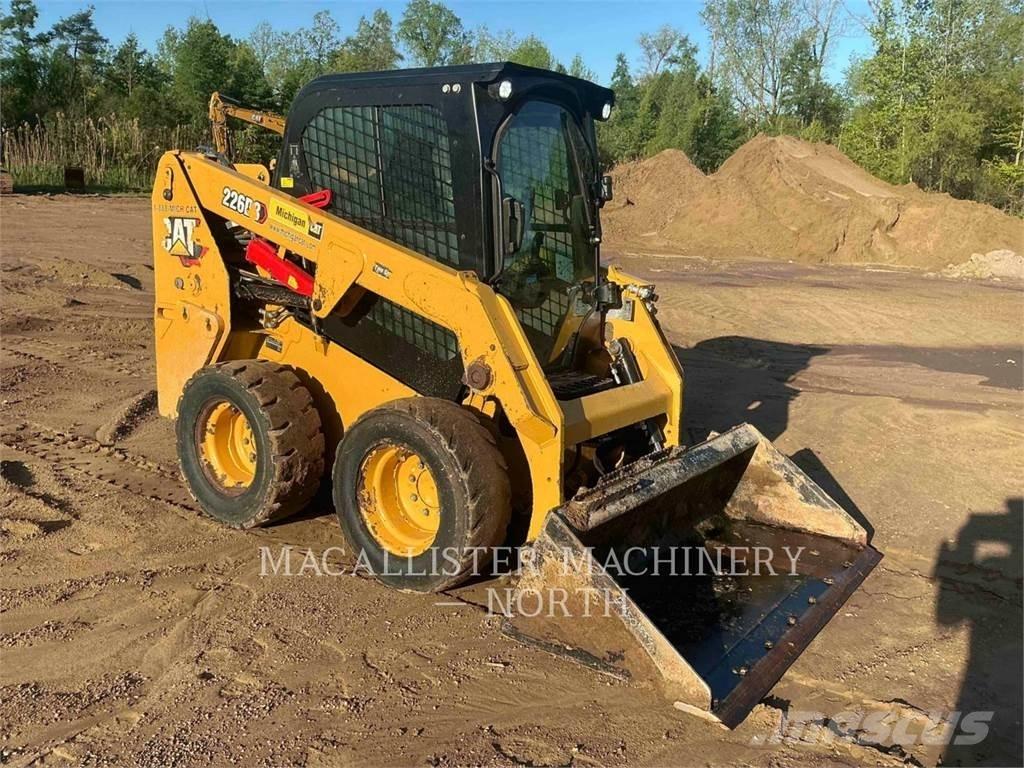 CAT 226D3 AQ Liukuohjatut kuormaajat