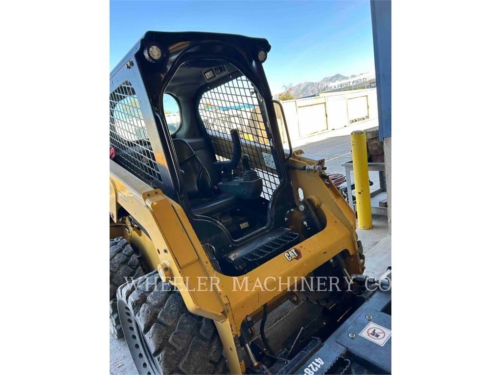 CAT 226D3 C1H2 Liukuohjatut kuormaajat