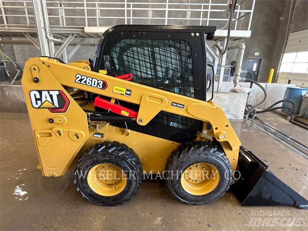 CAT 226D3 C3H2 Liukuohjatut kuormaajat