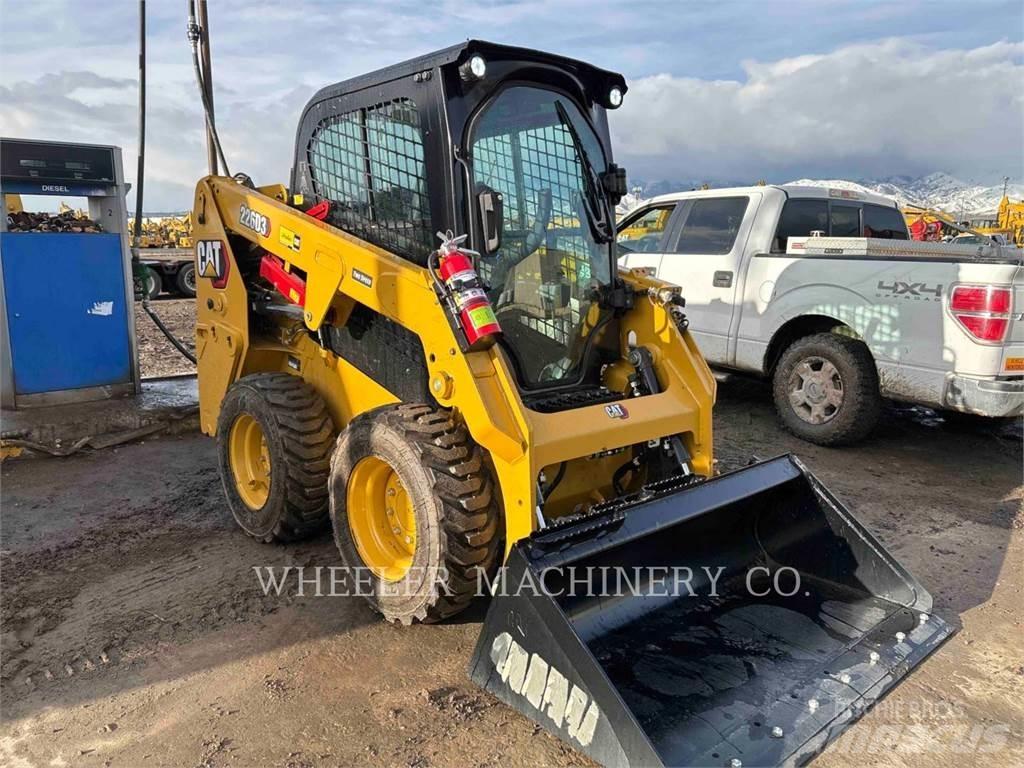 CAT 226D3 C3H2 Liukuohjatut kuormaajat