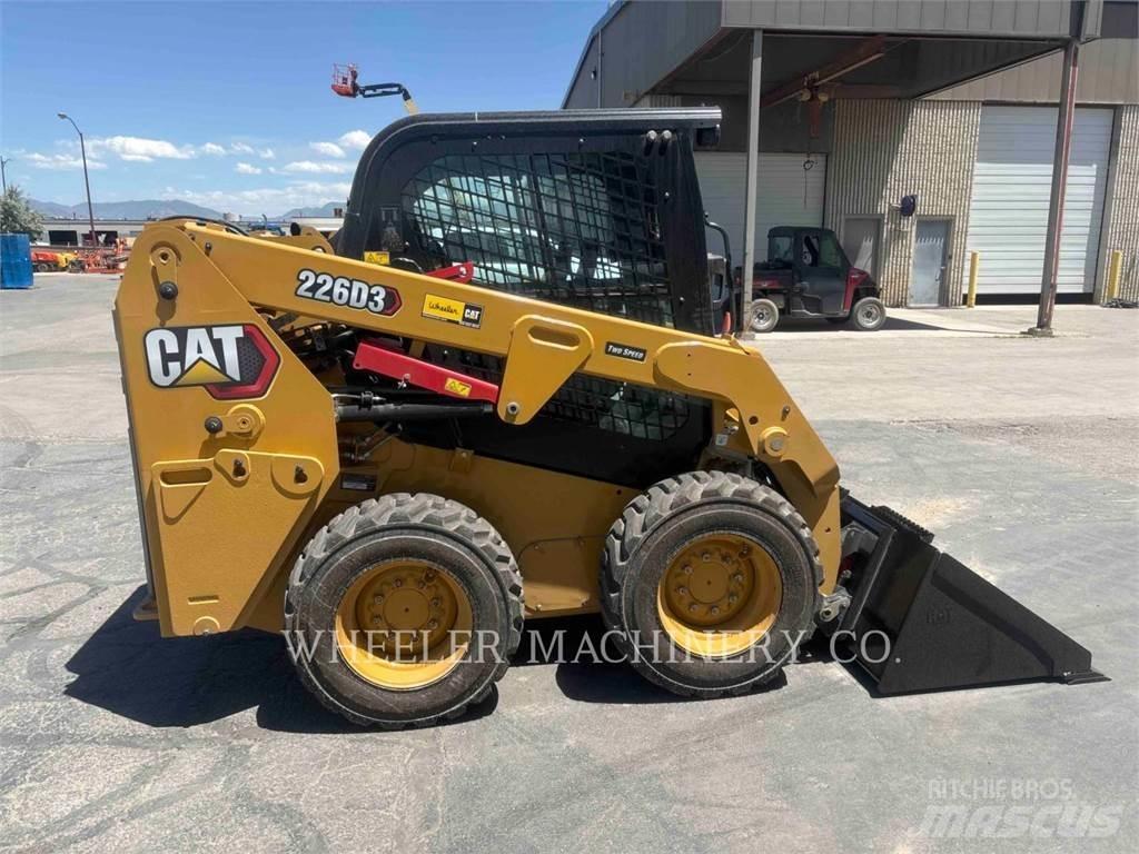 CAT 226D3 C3H2 Liukuohjatut kuormaajat