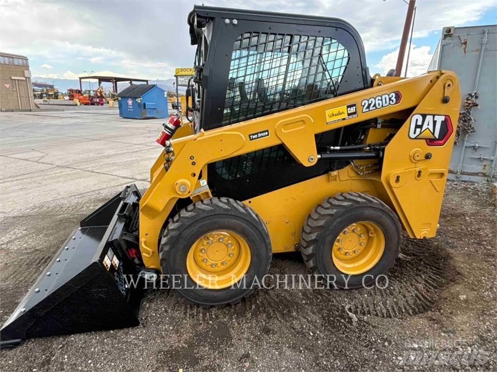 CAT 226D3 C3H2 Liukuohjatut kuormaajat