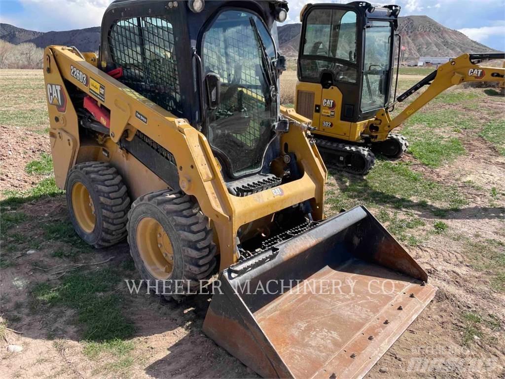 CAT 226D3 C3H2 Liukuohjatut kuormaajat