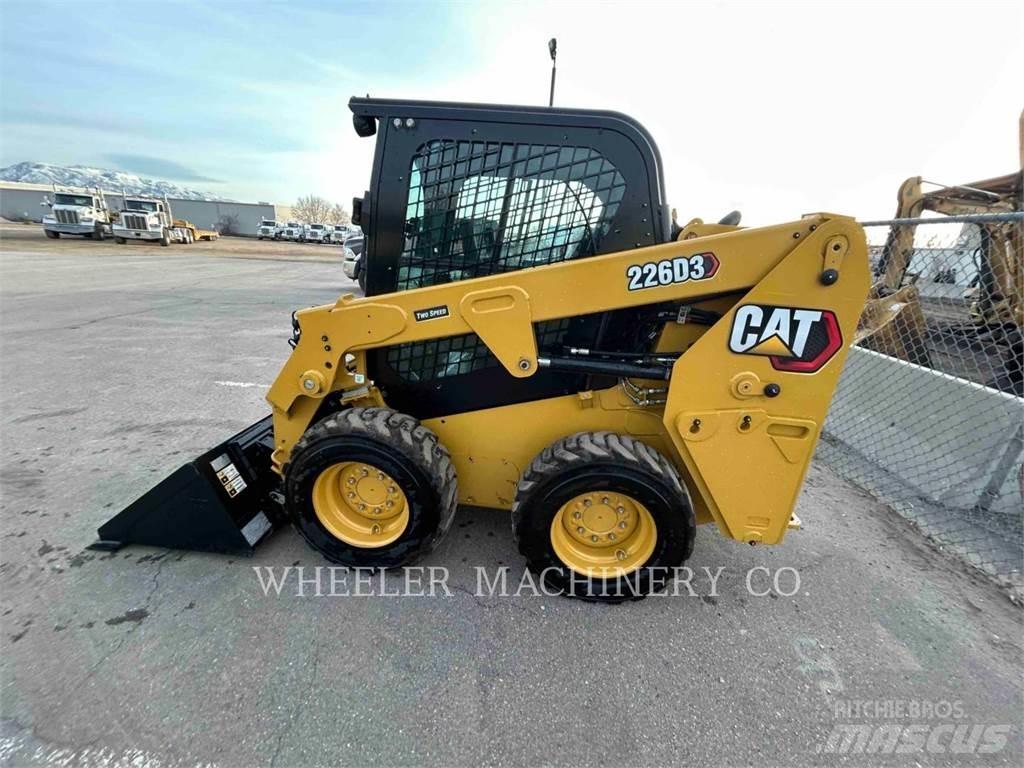 CAT 226D3 C3H2 Liukuohjatut kuormaajat