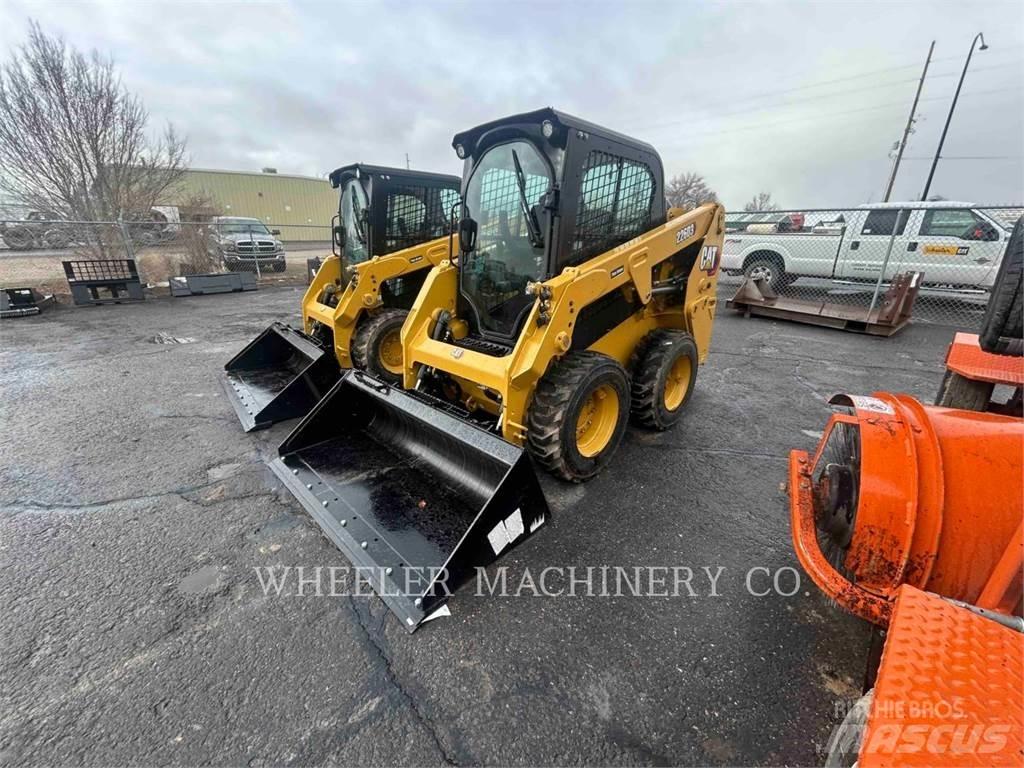 CAT 226D3 C3H2 Liukuohjatut kuormaajat