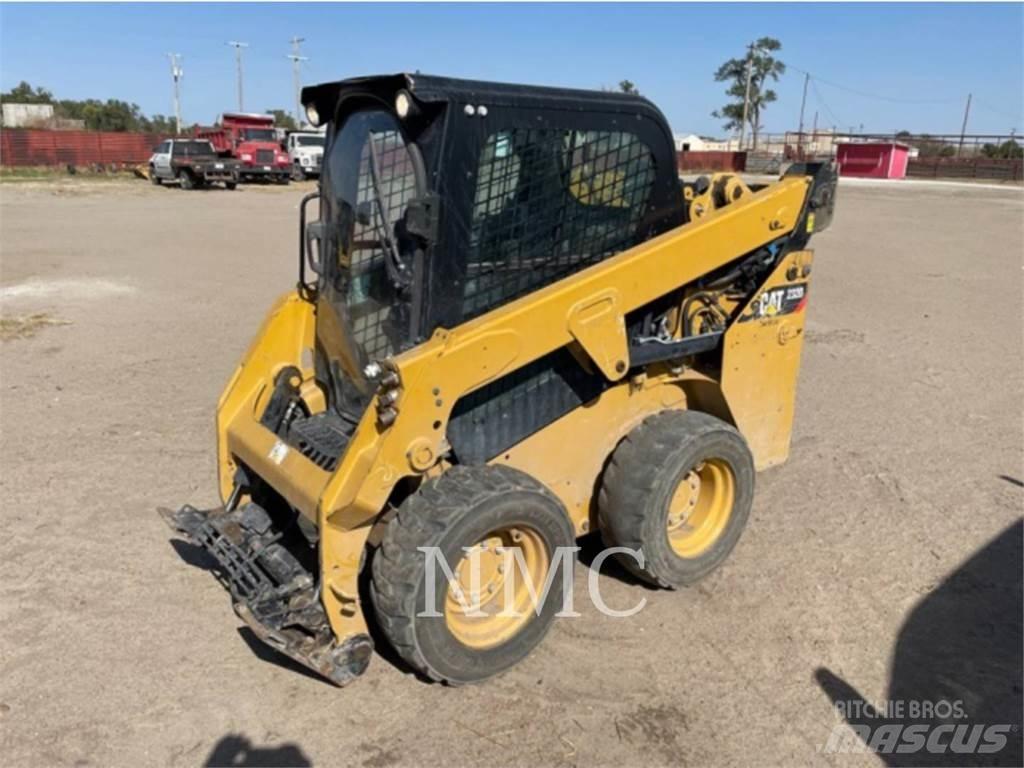 CAT 232D Liukuohjatut kuormaajat