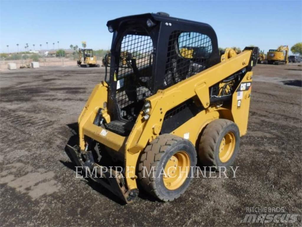 CAT 232D Liukuohjatut kuormaajat