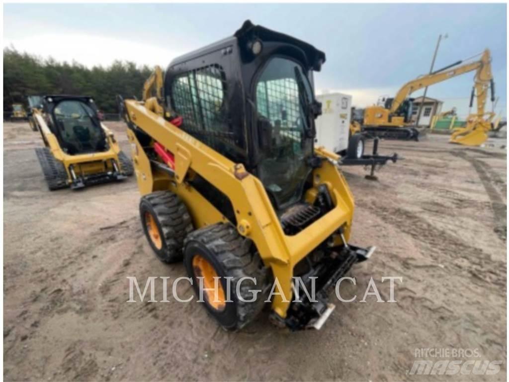CAT 232D3 A2Q Liukuohjatut kuormaajat