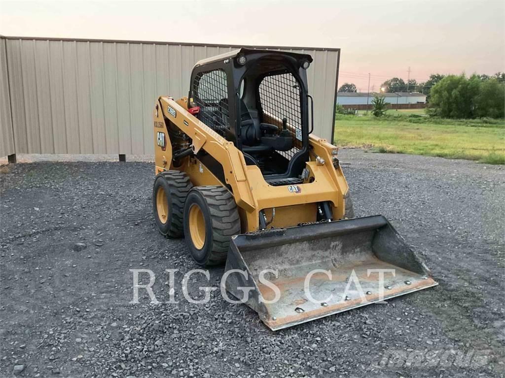 CAT 236D Liukuohjatut kuormaajat