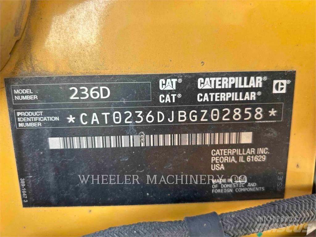 CAT 236D C3 2S Liukuohjatut kuormaajat