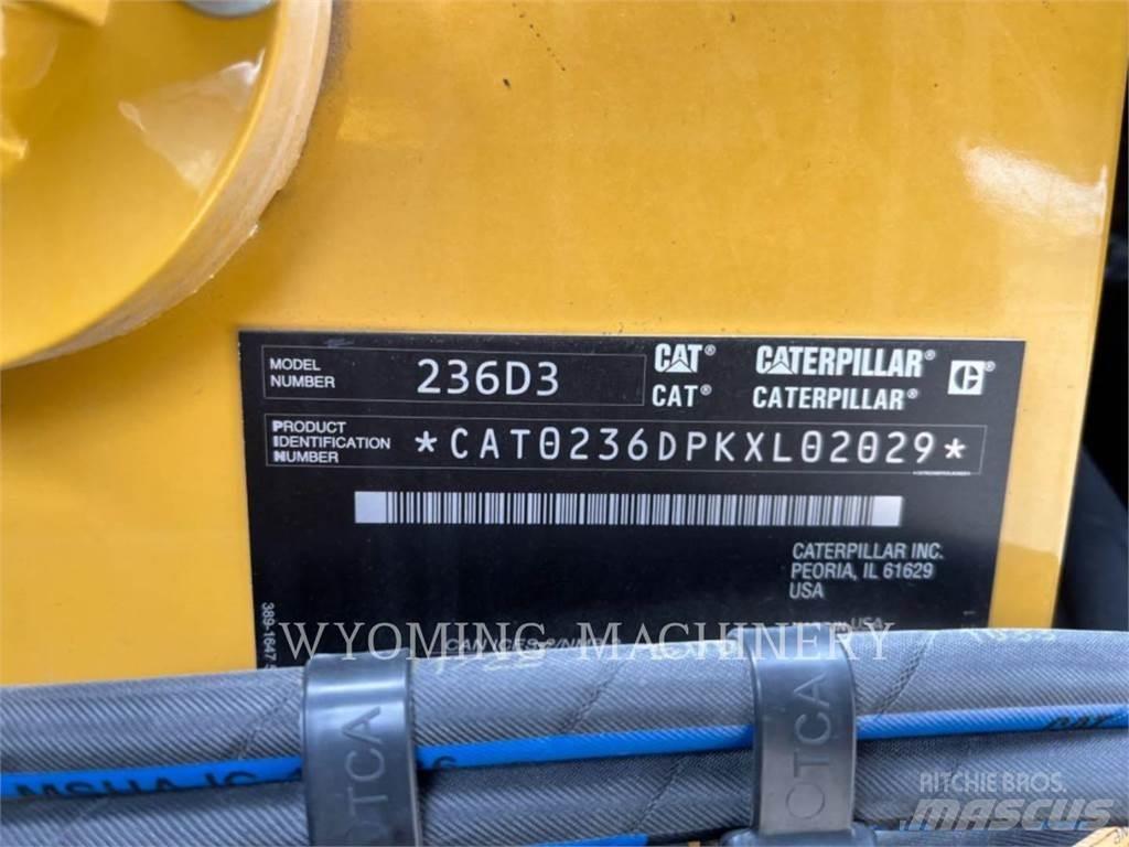 CAT 236D3 Liukuohjatut kuormaajat