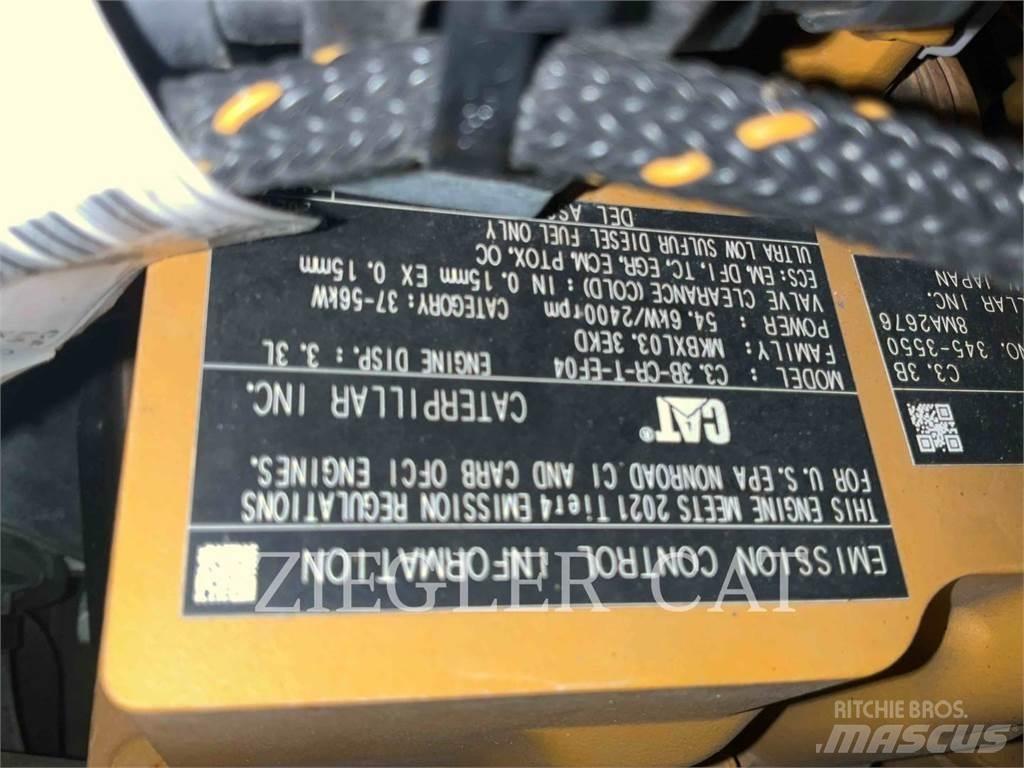 CAT 236D3 Liukuohjatut kuormaajat