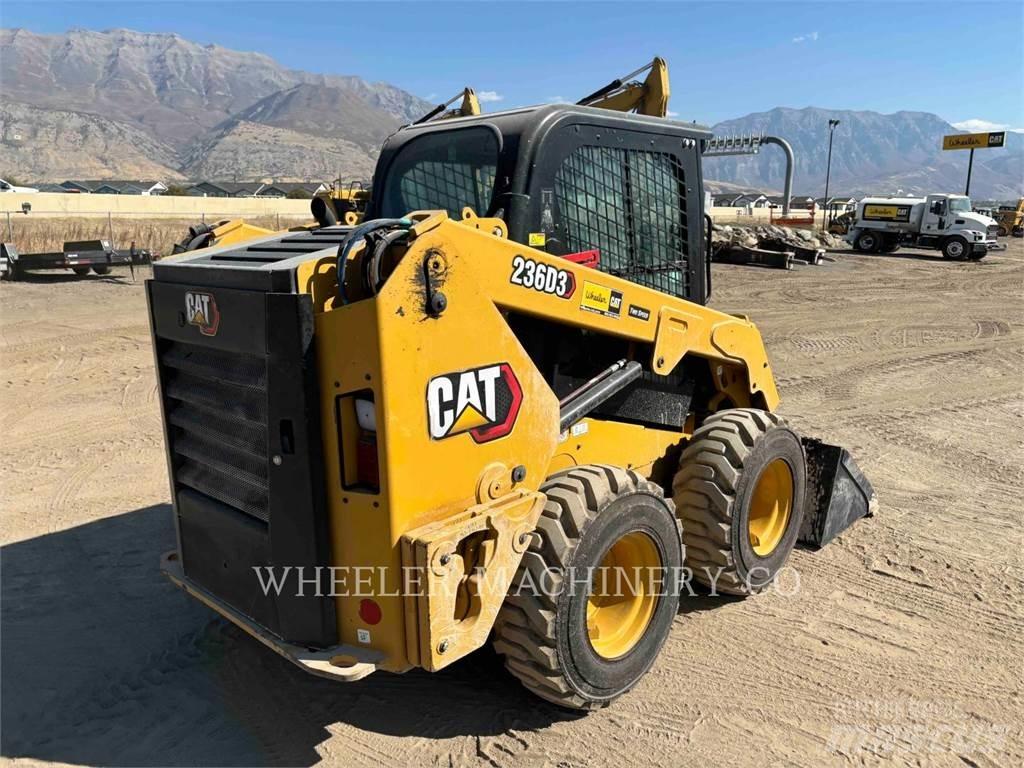 CAT 236D3 C3H2 Liukuohjatut kuormaajat