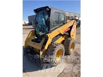 CAT 236D3STD1C Liukuohjatut kuormaajat