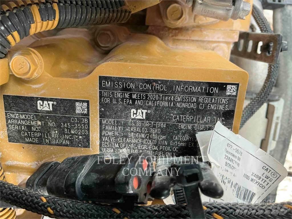 CAT 236D3STD2C Liukuohjatut kuormaajat