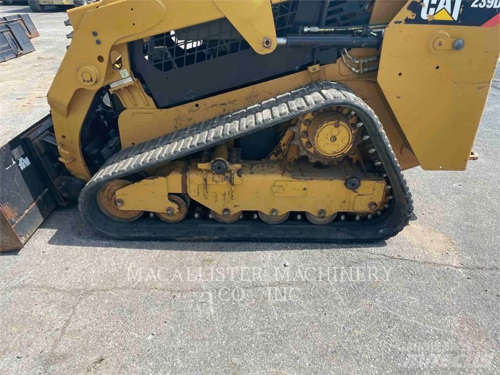 CAT 239D Telakuormaajat