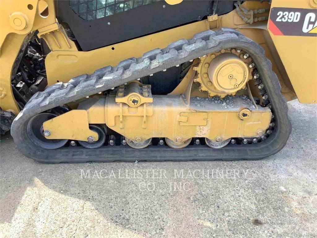 CAT 239D Telakuormaajat