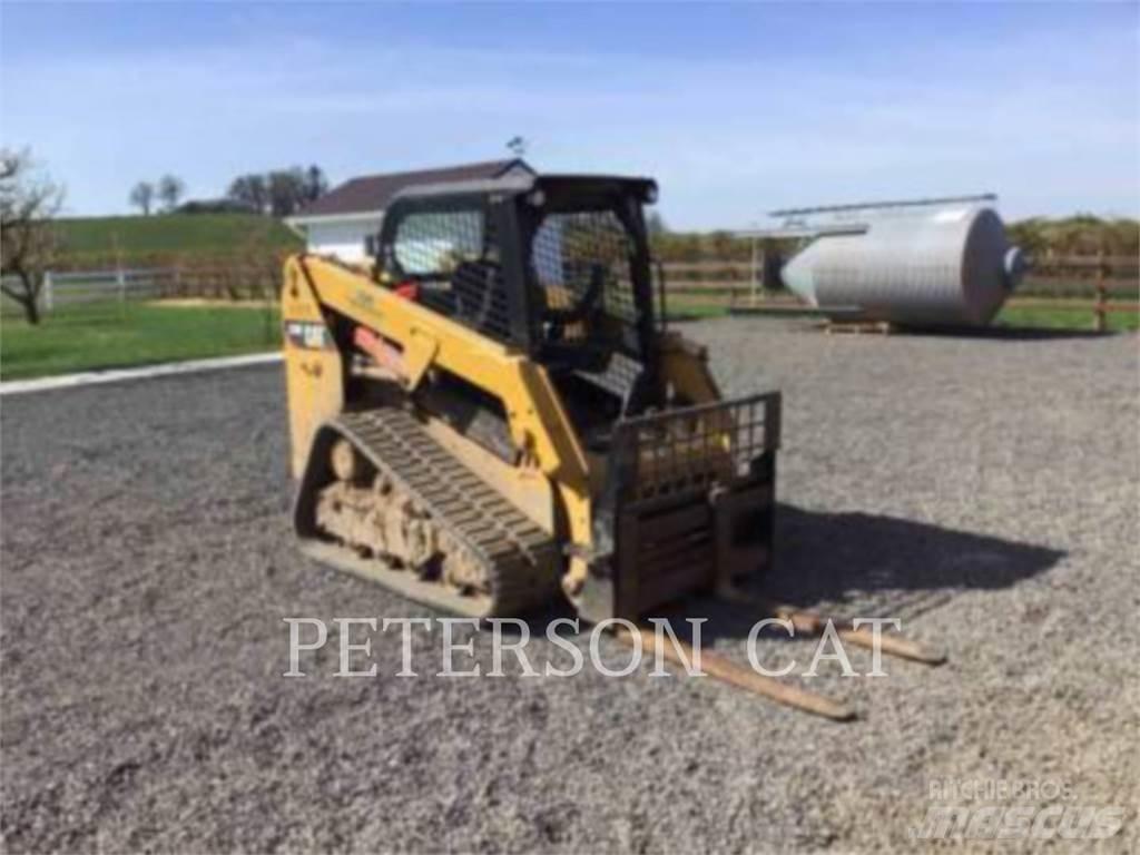 CAT 239D Telakuormaajat