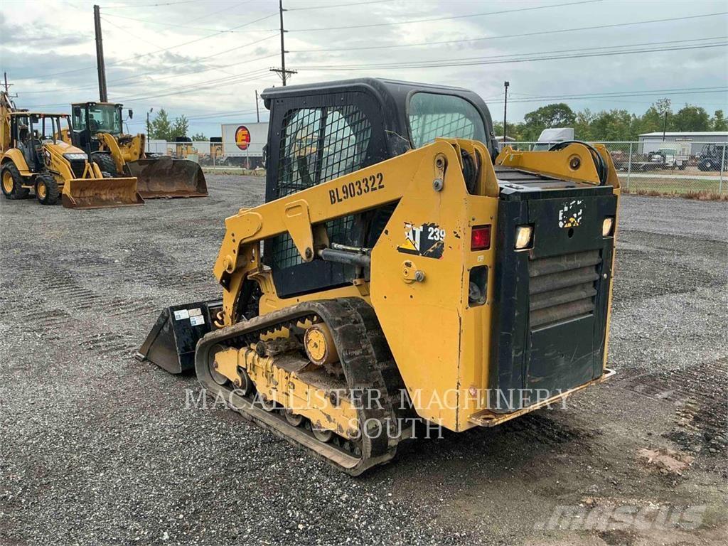 CAT 239D Telakuormaajat